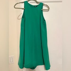 Zara grass green dress -skort-S